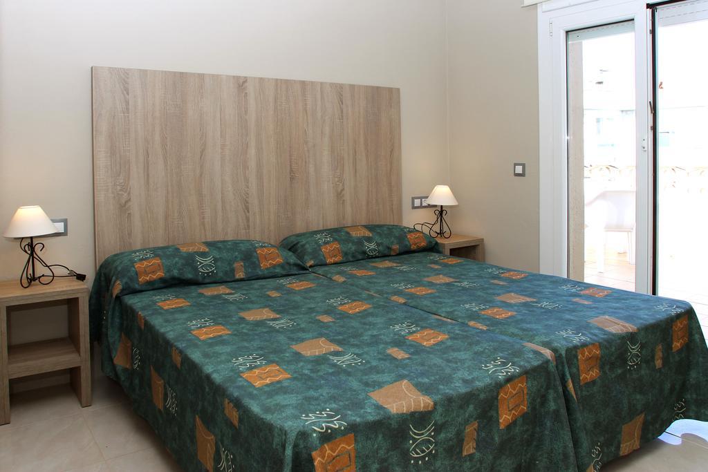 Rvapartaments Provenzal L' Escala Bagian luar foto