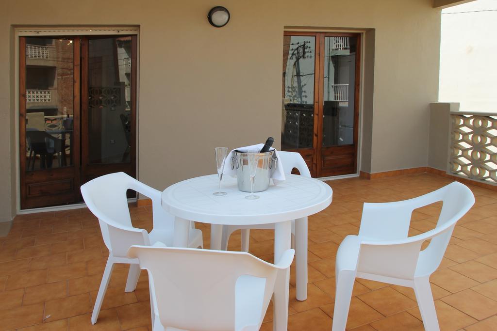 Rvapartaments Provenzal L' Escala Bagian luar foto