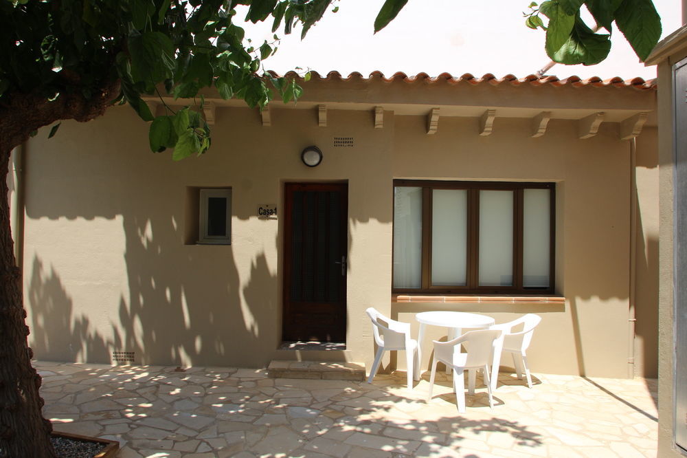 Rvapartaments Provenzal L' Escala Bagian luar foto