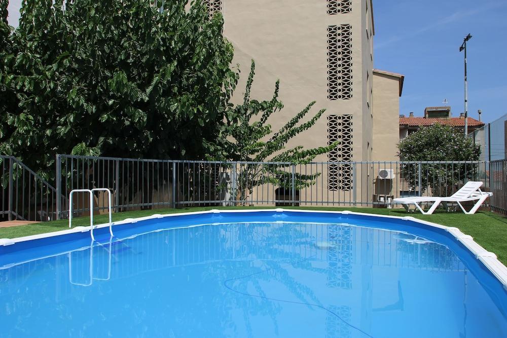 Rvapartaments Provenzal L' Escala Bagian luar foto