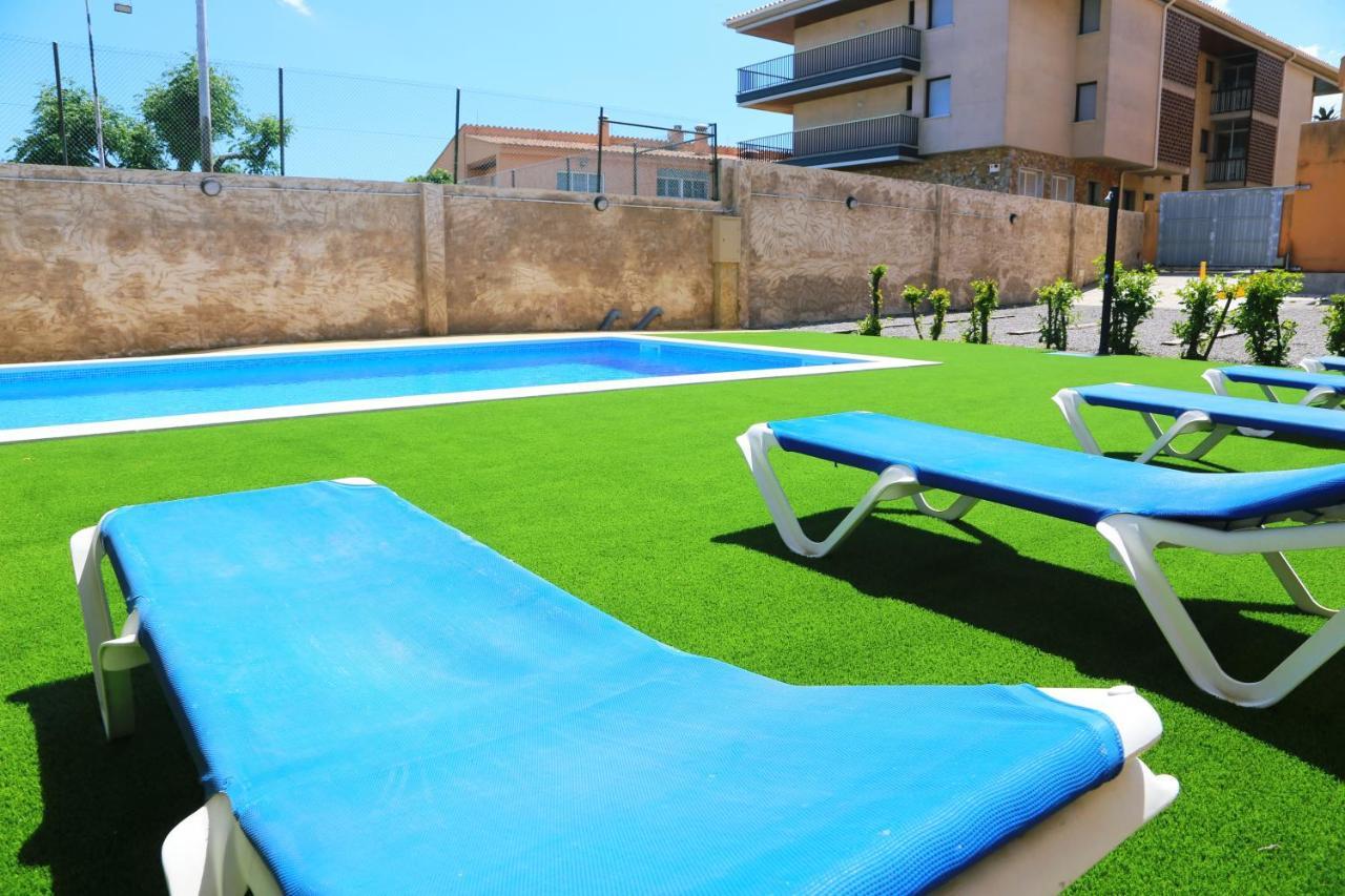 Rvapartaments Provenzal L' Escala Bagian luar foto